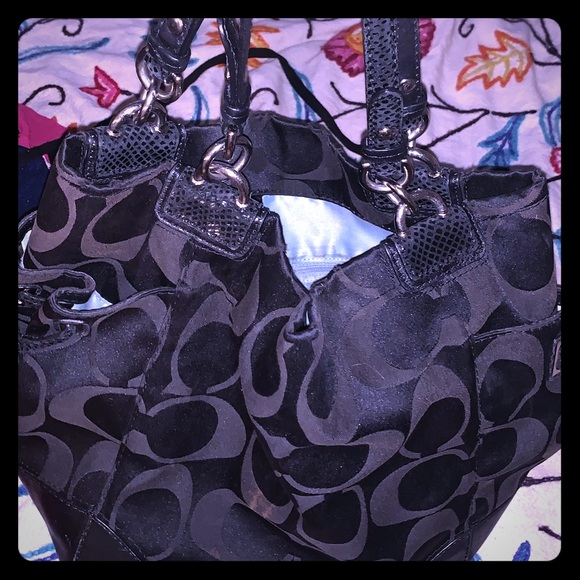 Coach Purse - Picture 1 of 2